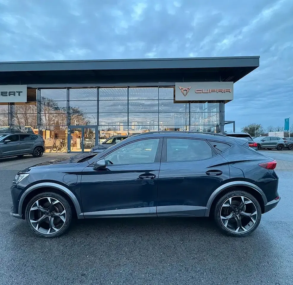 CUPRA Formentor PHEV VZ - Thumbnail 4