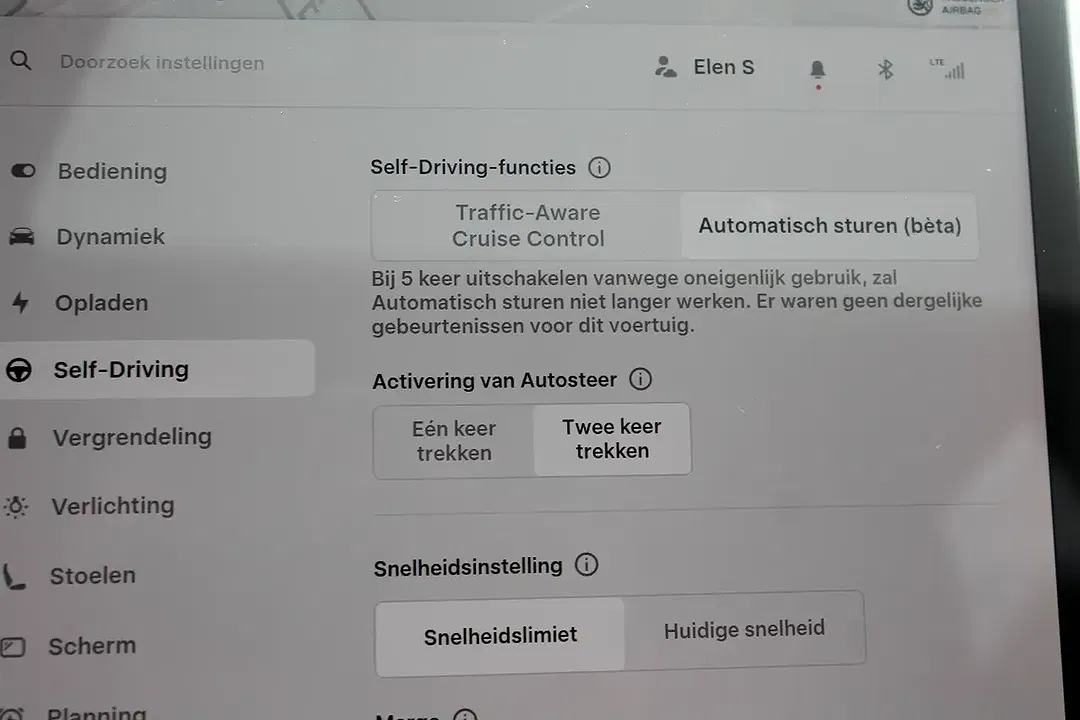 Tesla Model Y - foto 15