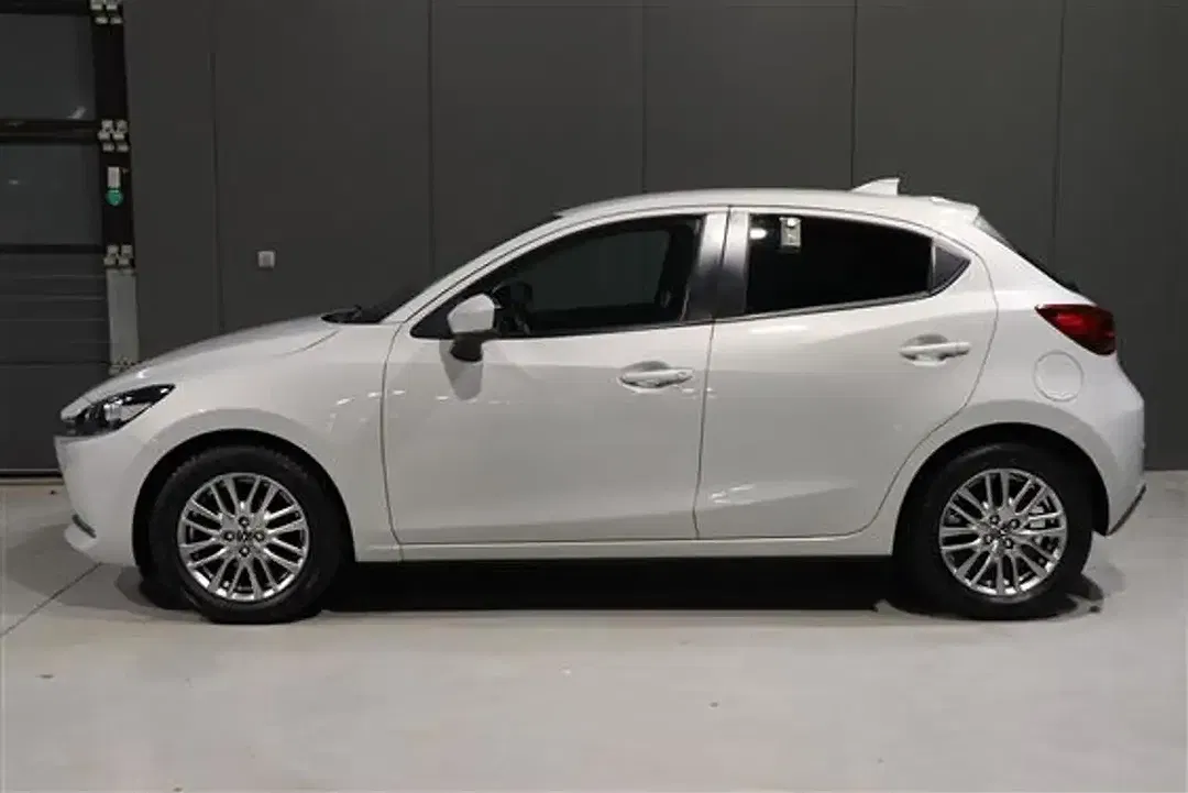 Mazda 2 MHEV - Thumbnail 3