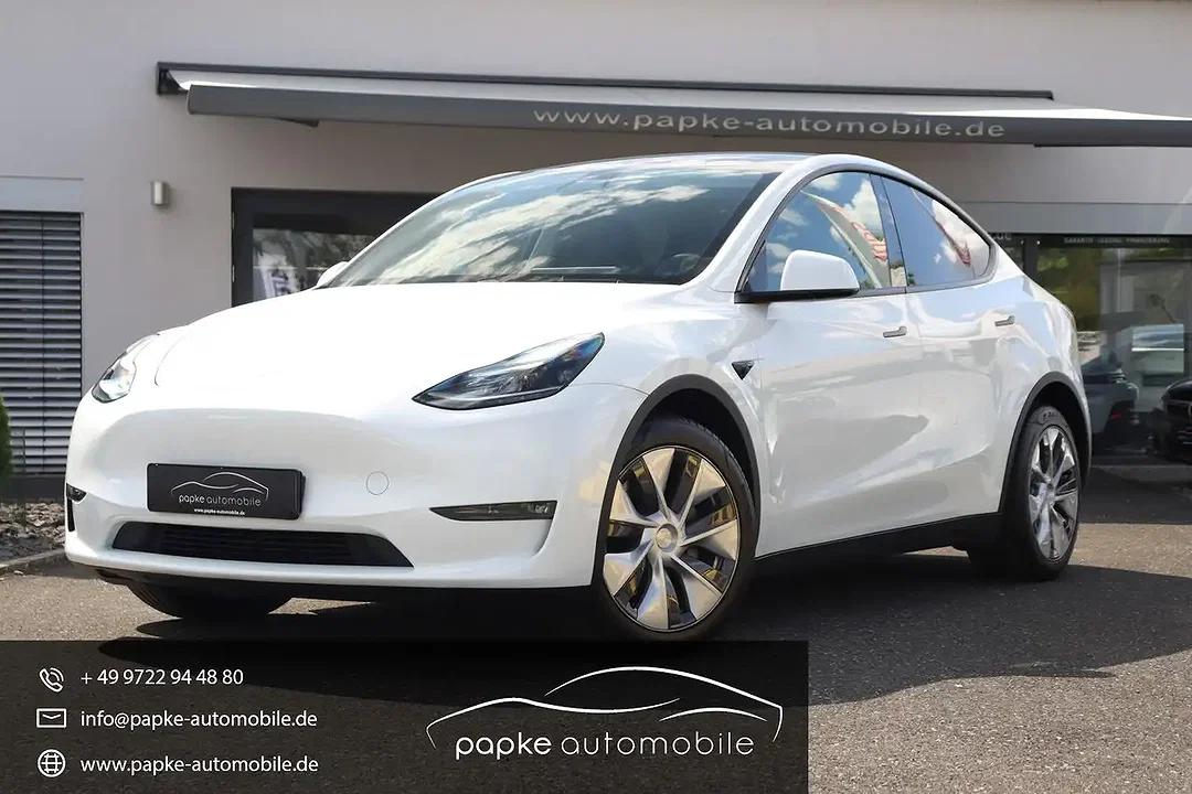 Tesla Model Y AWD Dual Motor Long Range - Afbeelding 1