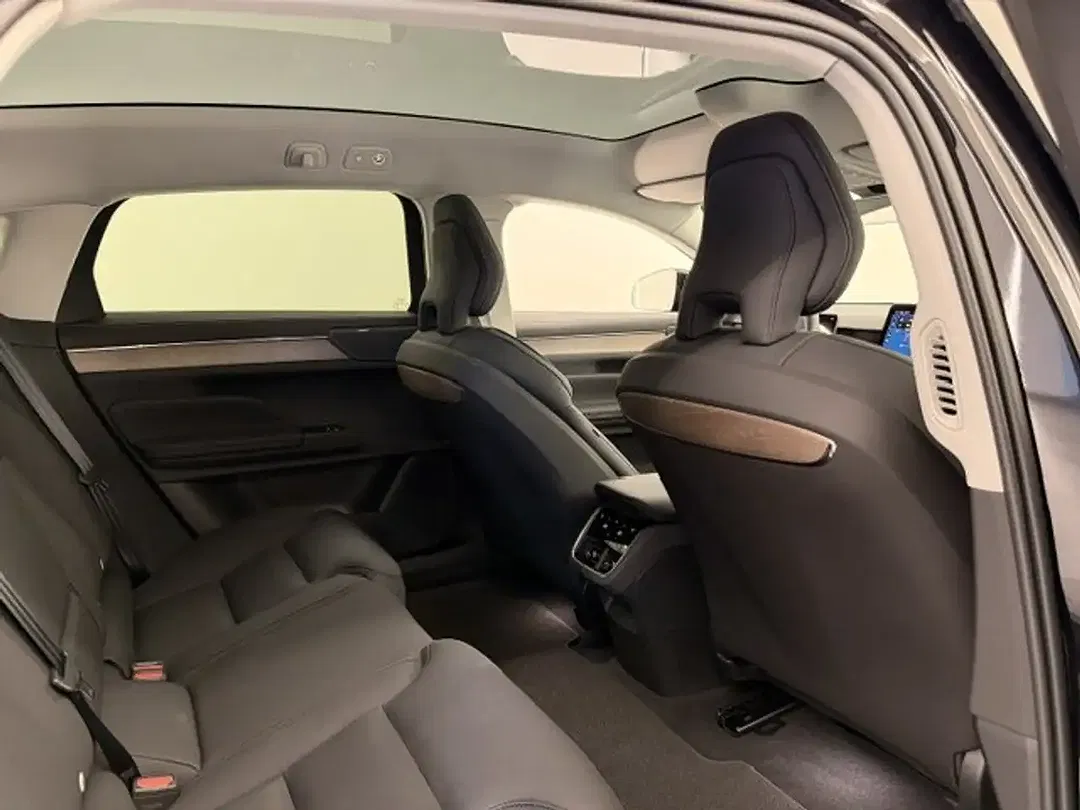 Volvo ES90 Extended Range Plus - Thumbnail 10