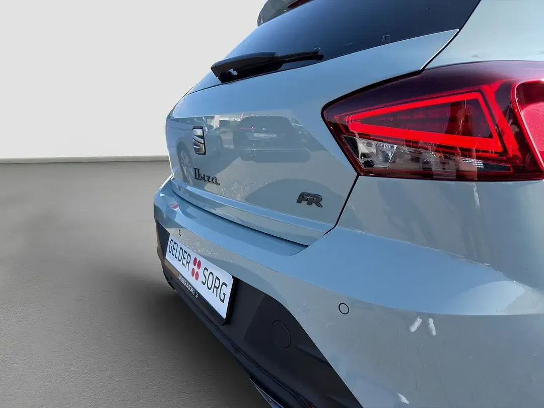 SEAT Ibiza 1.0 TSI DSG FR - Thumbnail 11