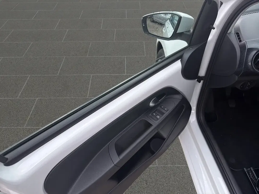 Volkswagen up! 1.0 Move - Thumbnail 9
