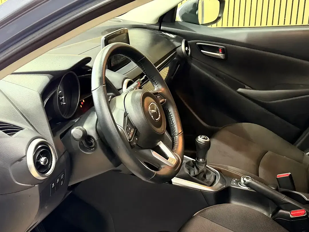 Mazda 2 1.5 SKYACTIV-G MHEV - Thumbnail 14