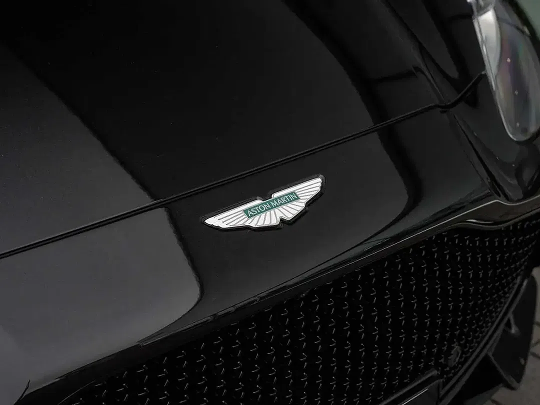 Aston Martin DBX V8 4x4 S - Thumbnail 20