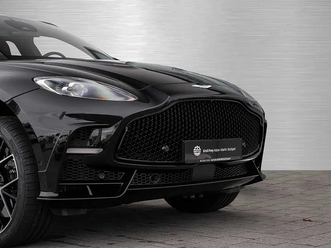 Aston Martin DBX V8 4x4 S - Thumbnail 23