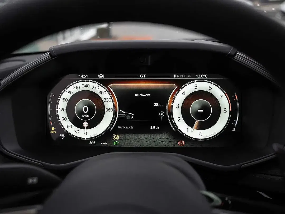 Aston Martin DBX V8 4x4 S - Thumbnail 6