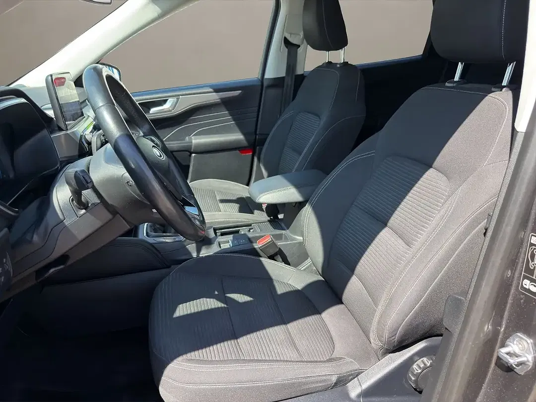 Ford Kuga 1.5 Titanium - Thumbnail 10