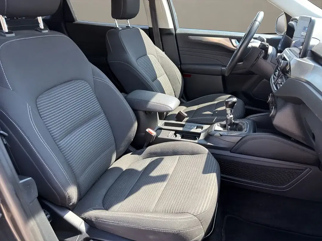 Ford Kuga 1.5 Titanium - Thumbnail 13