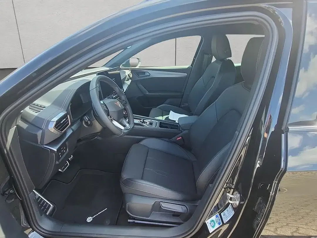 CUPRA Leon 1.5 eTSI DSG Matrix LED Sportstourer - Thumbnail 10