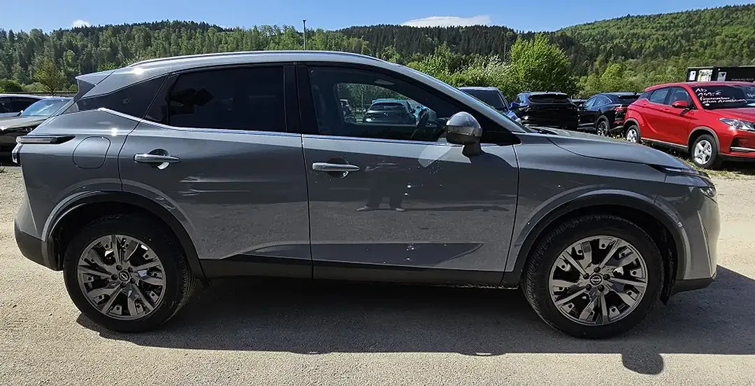 Nissan Qashqai DIG-T MHEV Xtronic Tekna - Thumbnail 4