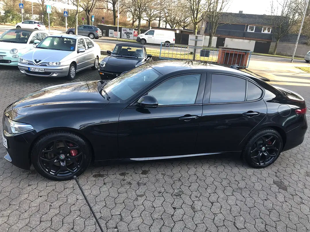 Alfa Romeo Giulia 2.0 16V Turbo Sprint - Thumbnail 4