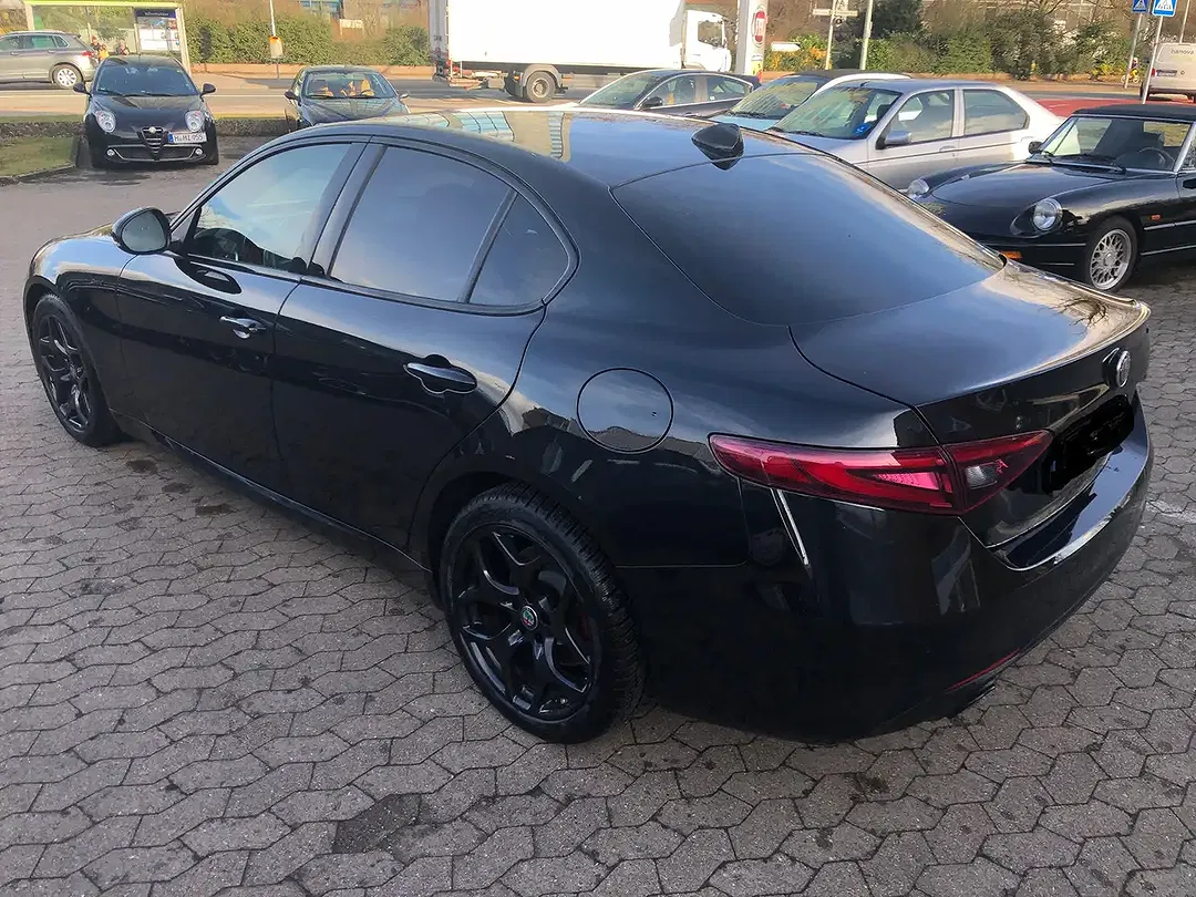 Alfa Romeo Giulia 2.0 16V Turbo Sprint - Thumbnail 5