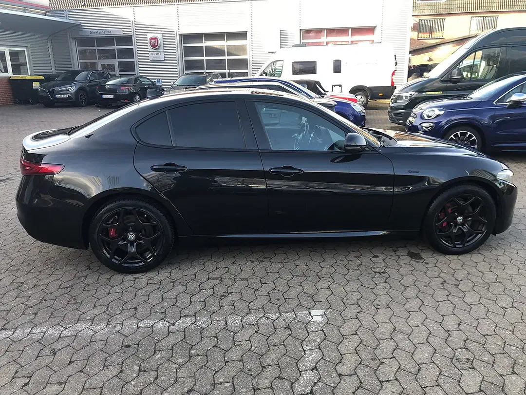 Alfa Romeo Giulia 2.0 16V Turbo Sprint - Thumbnail 8