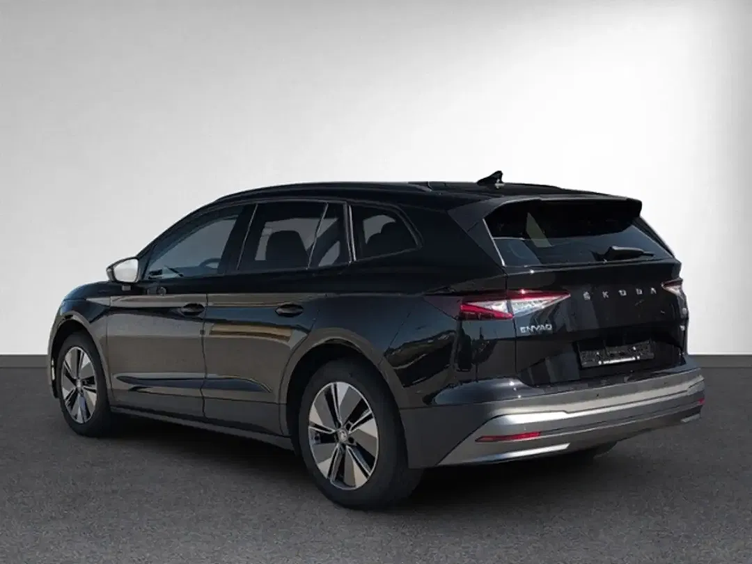 Skoda Enyaq 60 iV Loft - Thumbnail 3