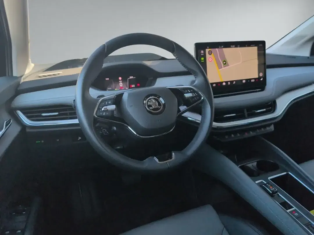 Skoda Enyaq 60 iV Loft - Thumbnail 8