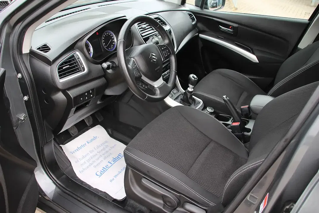 Suzuki SX4 S-Cross Hybrid 1.4 AllGrip Comfort - Thumbnail 13