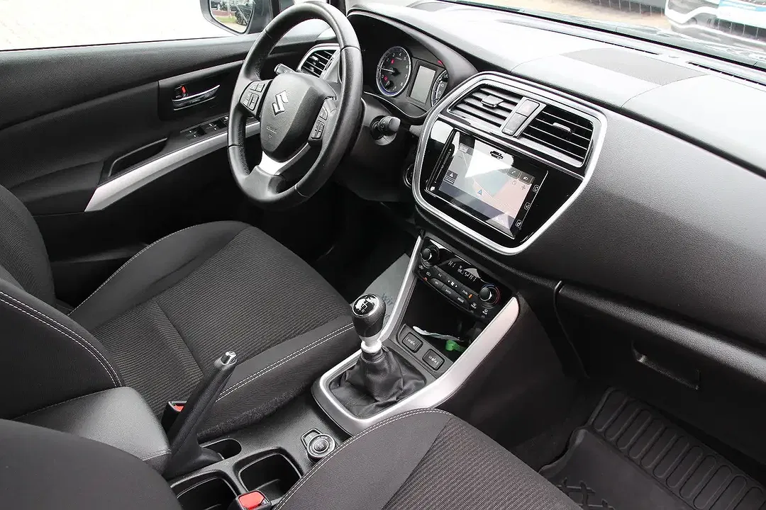 Suzuki SX4 S-Cross Hybrid 1.4 AllGrip Comfort - Thumbnail 14