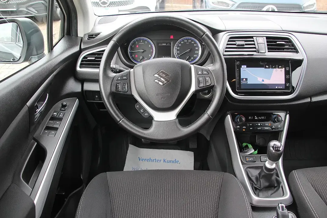 Suzuki SX4 S-Cross Hybrid 1.4 AllGrip Comfort - foto 15