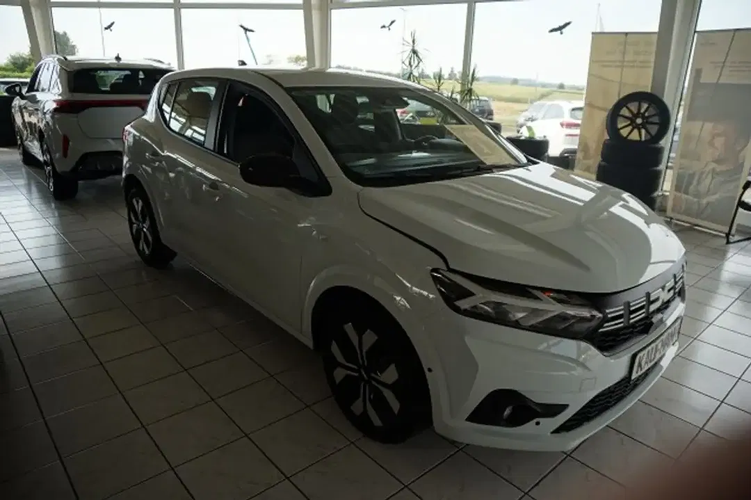 Dacia Sandero TCe Journey - Thumbnail 3