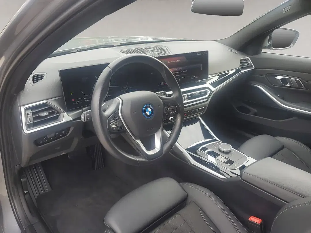 BMW 320 Touring - Thumbnail 12