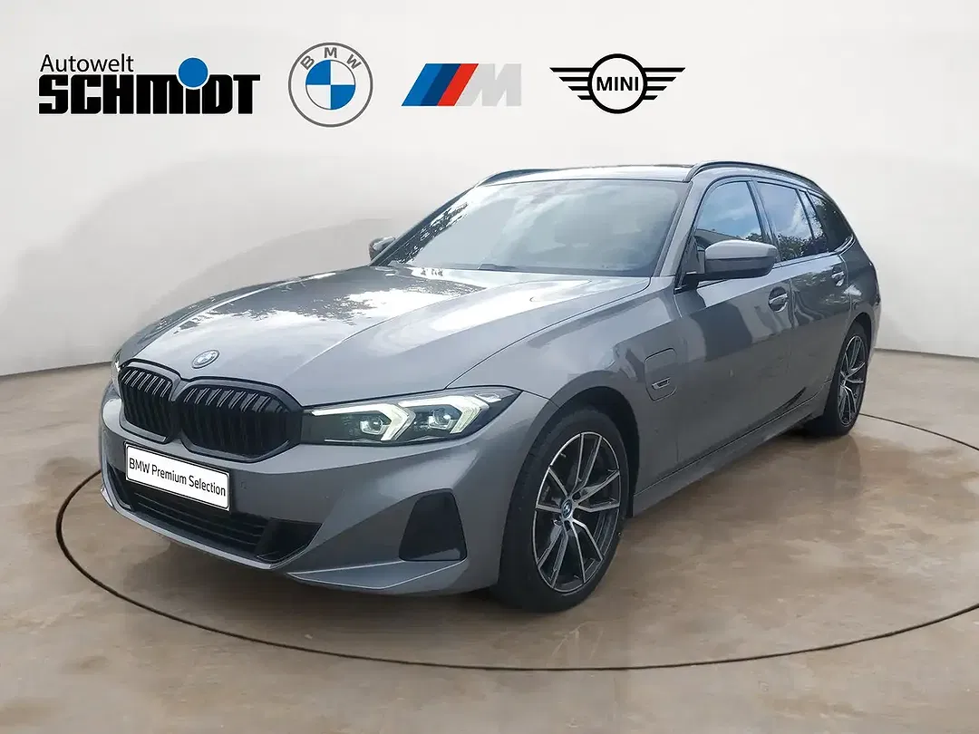 BMW 320 Touring - Thumbnail 2