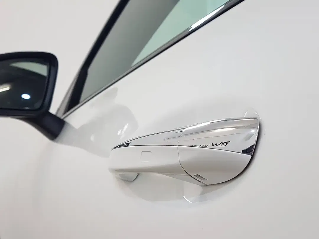 Mercedes-Benz CLA 250 AMG Line - Thumbnail 11