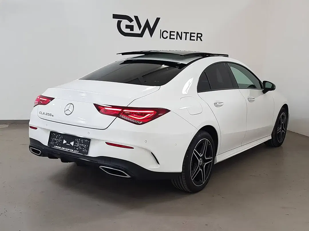 Mercedes-Benz CLA 250 AMG Line - Thumbnail 8