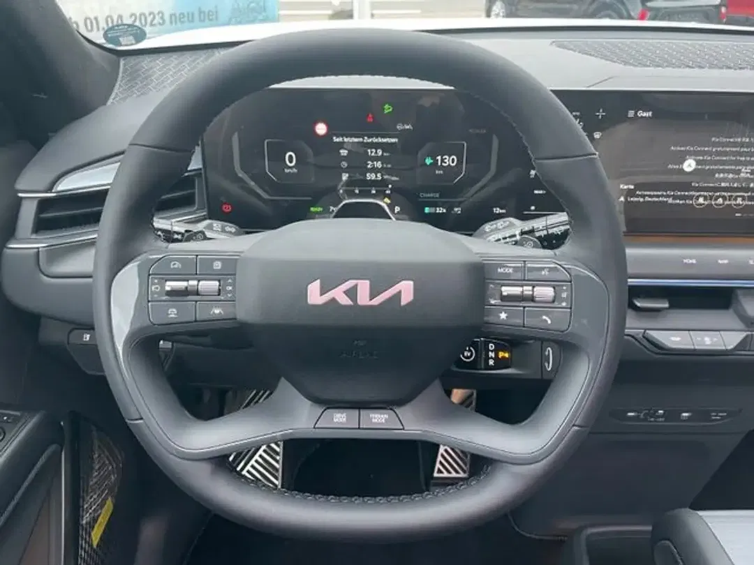 Kia EV9 4WD GT-Line Launch Edition - Thumbnail 11