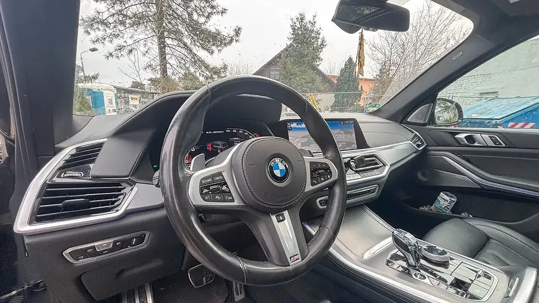 BMW X5 M - Thumbnail 6