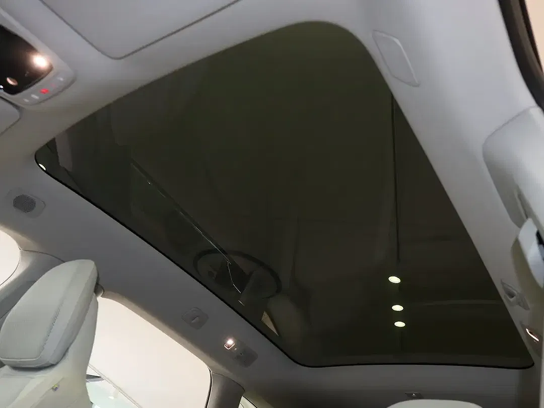 Volvo EX60 AWD Ultra - Thumbnail 11