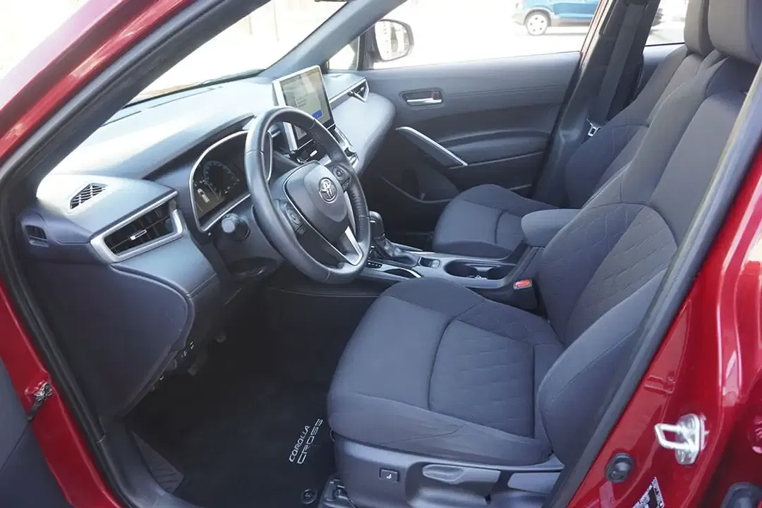 Toyota Corolla Cross Hybrid Active - Thumbnail 9