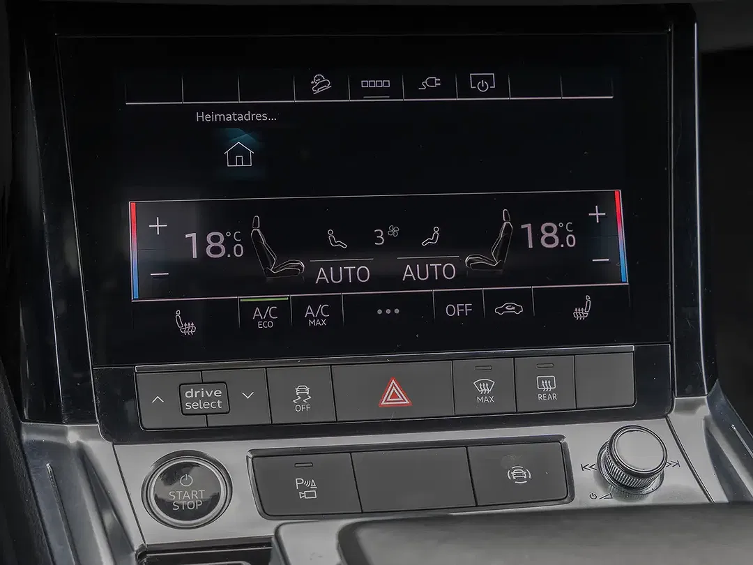 Audi e-tron 55 quattro - Thumbnail 13