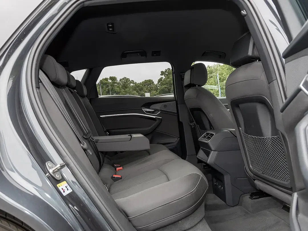 Audi e-tron 55 quattro - Thumbnail 7