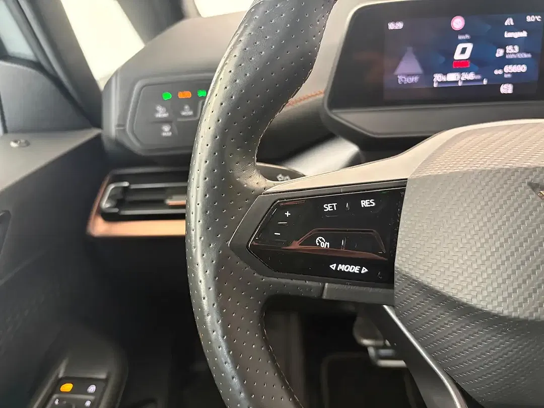 CUPRA Born - Thumbnail 10