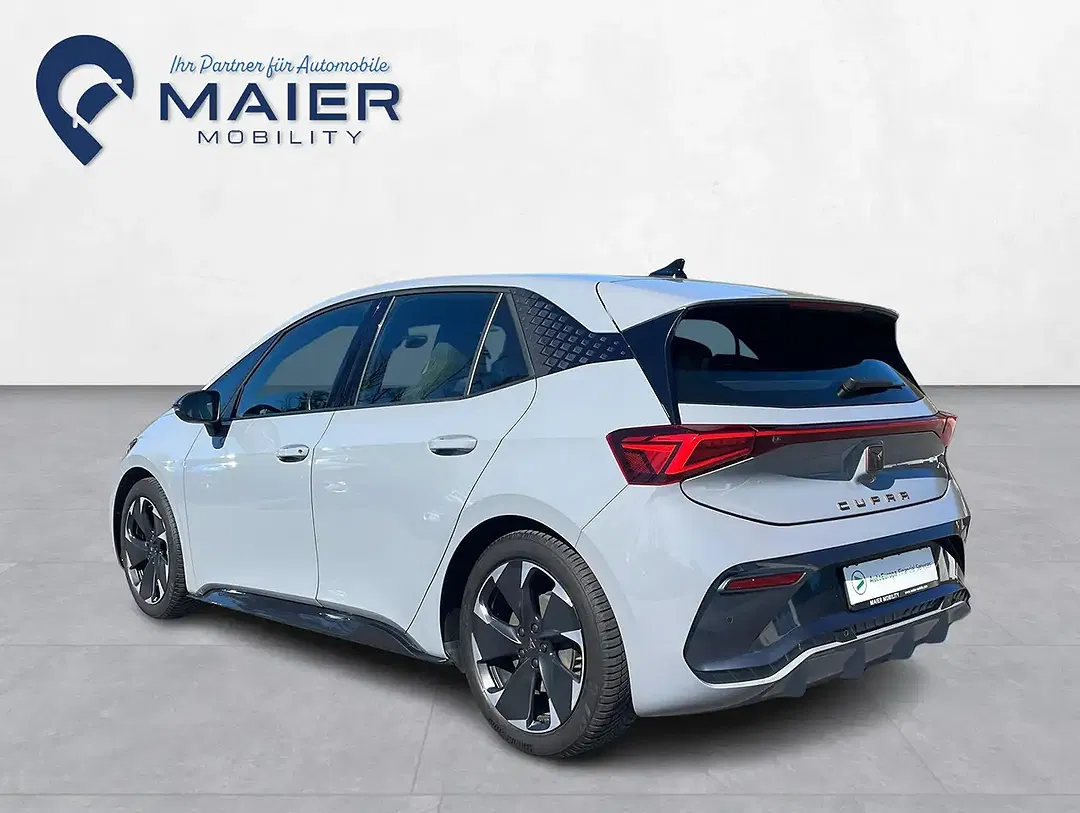 CUPRA Born - Thumbnail 4