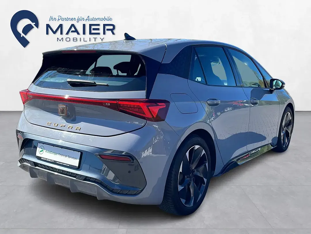 CUPRA Born - Thumbnail 5