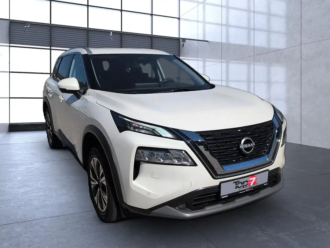 Nissan X-Trail N-Connecta - Thumbnail 4