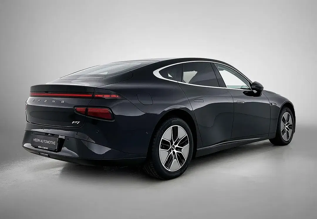Xpeng P7 RWD Long Range - foto 2