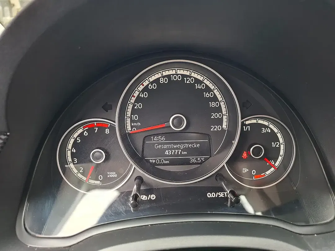 Volkswagen up! 1.0 Move - Thumbnail 14