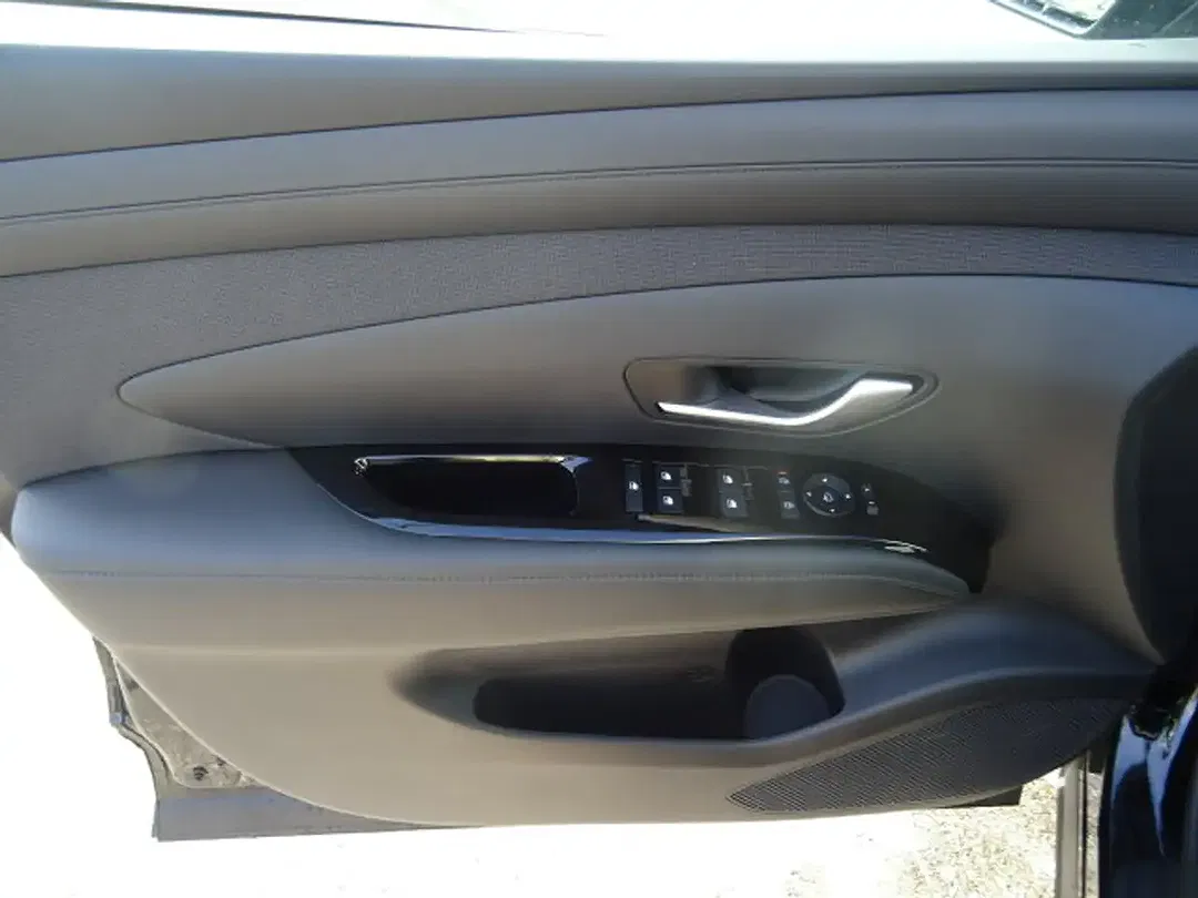 Hyundai TUCSON 1.6 Hybrid T-GDI Trend - Thumbnail 9