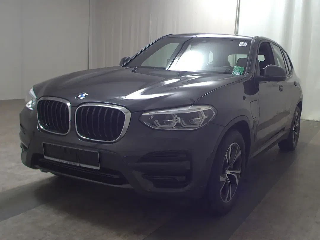 BMW X3 xDrive Advantage - foto 2