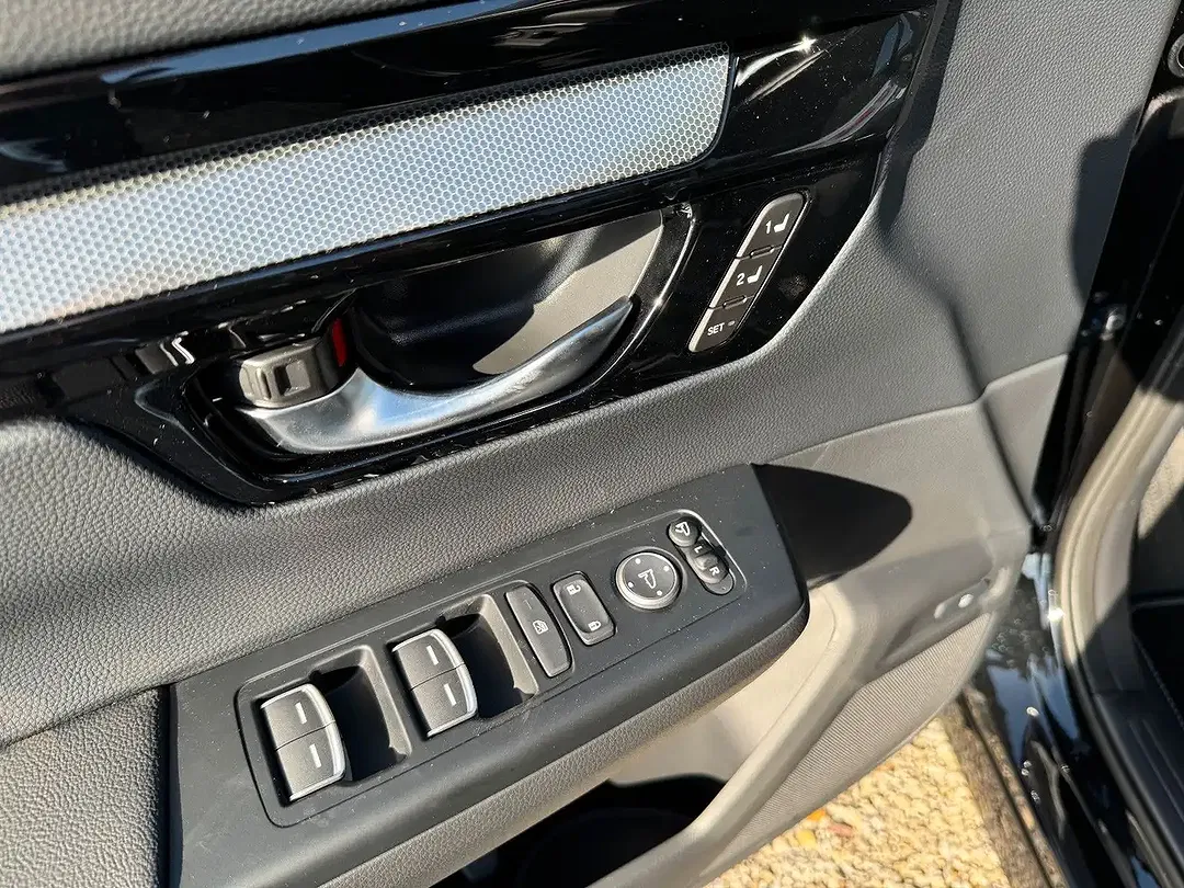 Honda CR-V PHEV Advance Tech - Thumbnail 14