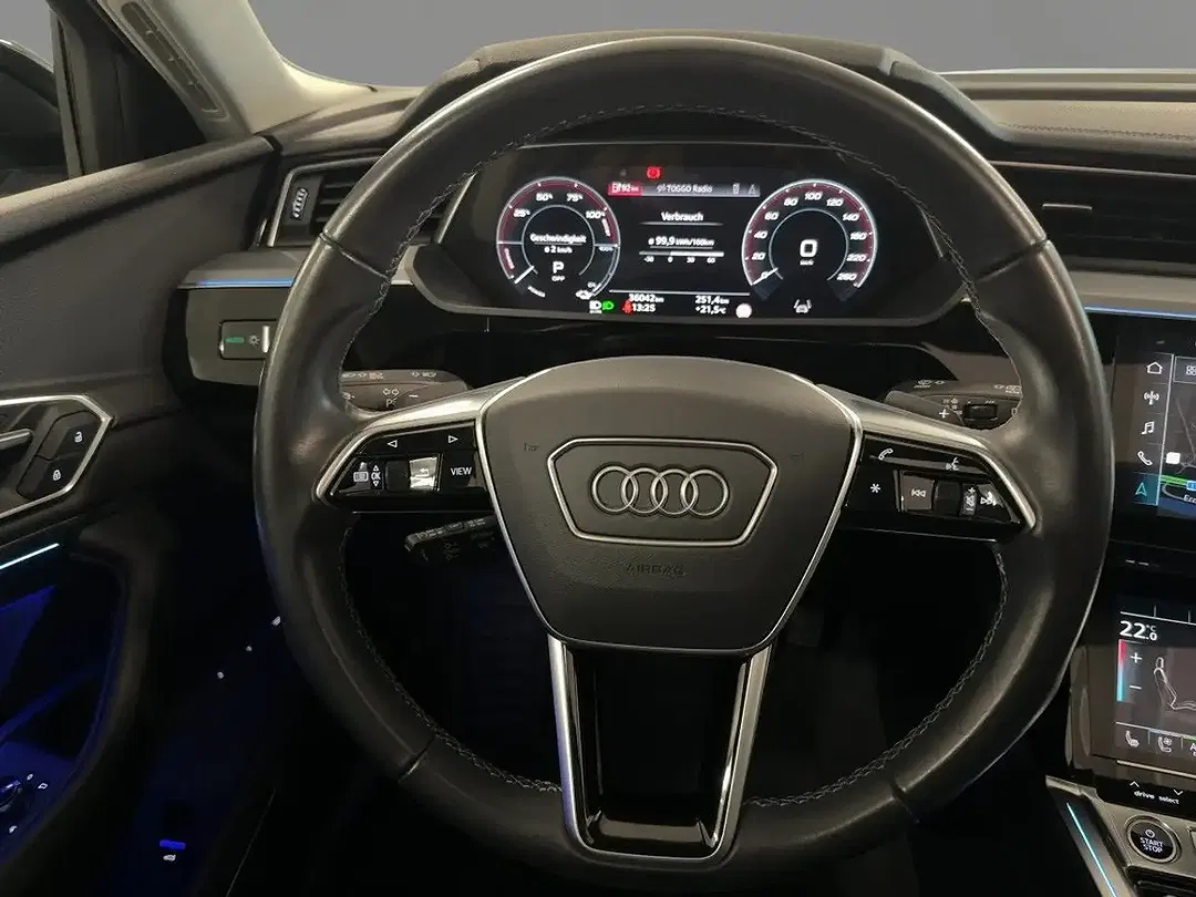 Audi Q8 e-tron 55 quattro Matrix LED advanced - Thumbnail 10
