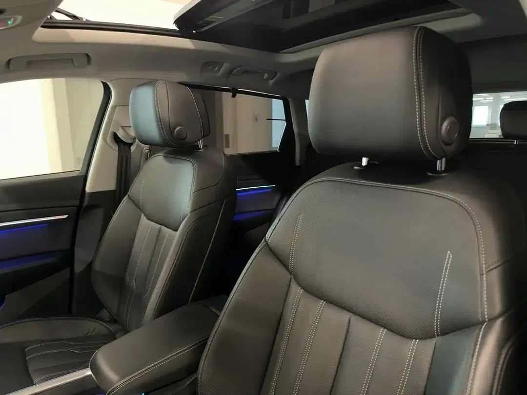 Audi Q8 e-tron 55 quattro Matrix LED advanced - Thumbnail 17