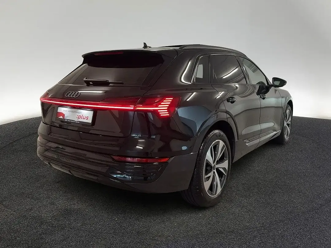 Audi Q8 e-tron 55 quattro Matrix LED advanced - Thumbnail 3