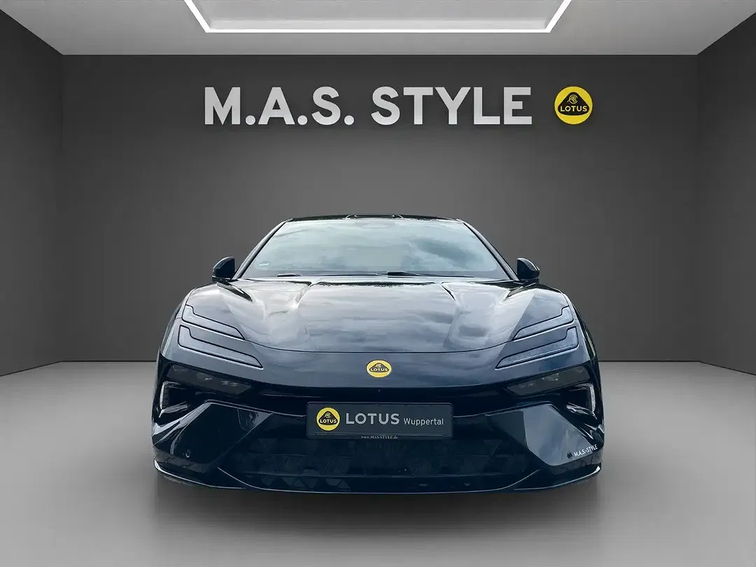 Lotus Emeya - Thumbnail 3