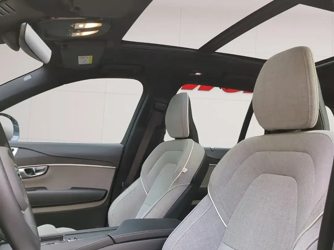Volvo XC90 T8 Recharge Ultimate Bright - Thumbnail 15