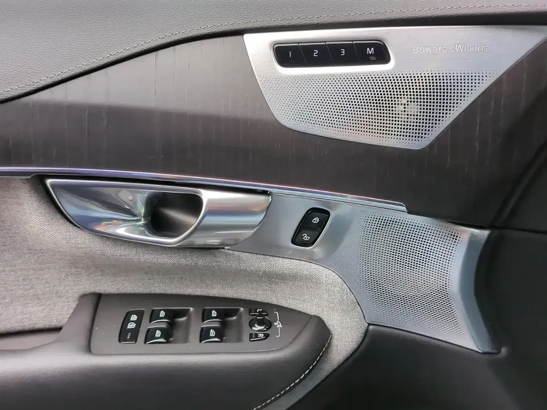 Volvo XC90 T8 Recharge Ultimate Bright - Thumbnail 17