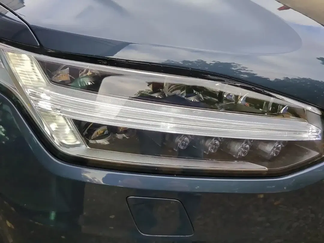 Volvo XC90 T8 Recharge Ultimate Bright - Thumbnail 27